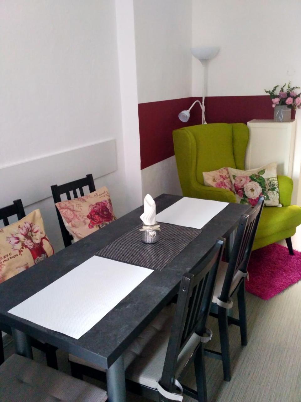 Apartman 4U Centrum + Free Parking Apartment Olomouc Exterior foto