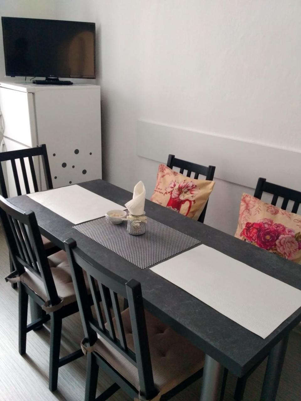 Apartman 4U Centrum + Free Parking Apartment Olomouc Exterior foto